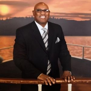 Meet your Posher, Joseph